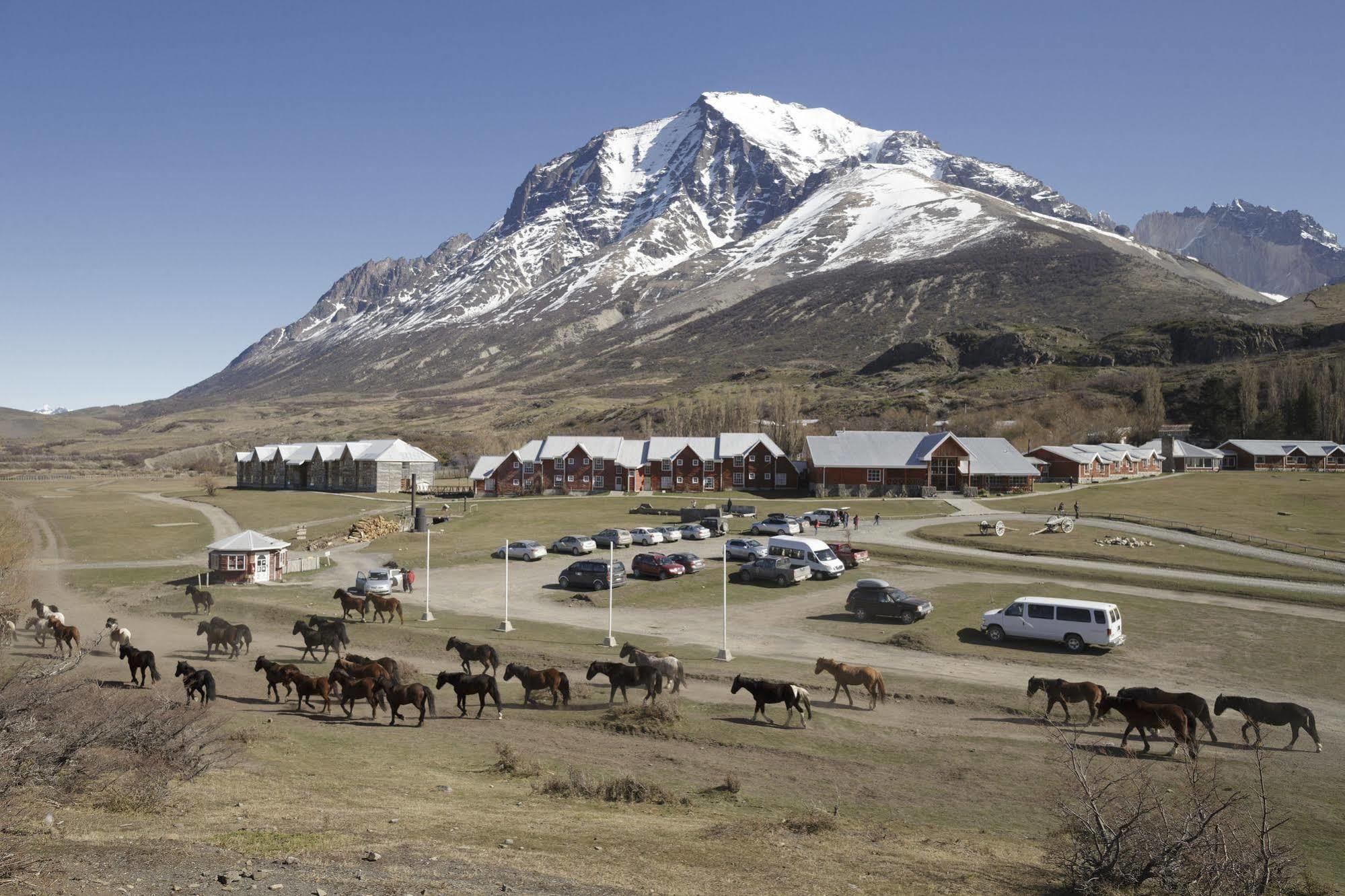 Hotel Las Torres Patagonia Torres del Paine National Park Dış mekan fotoğraf